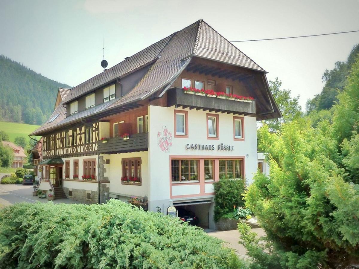 Landgasthof-Hotel-Roessle Oberprechtal Exterior foto