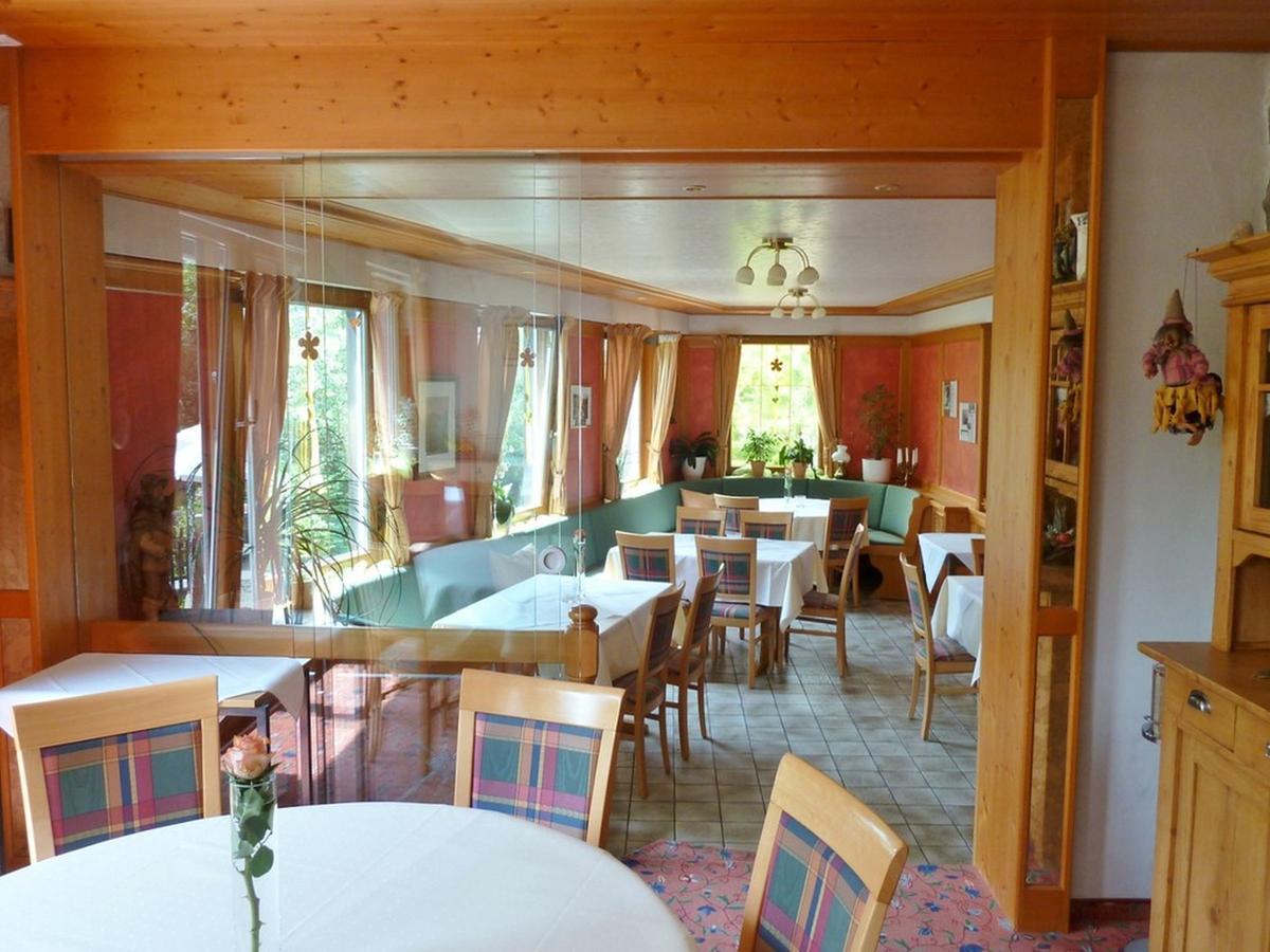 Landgasthof-Hotel-Roessle Oberprechtal Exterior foto
